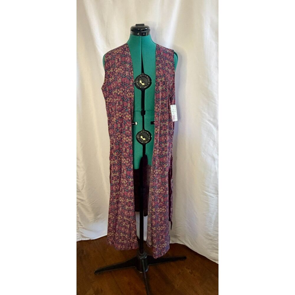 NWT Lularoe Joy sleeveless long vest kimono. Size medium